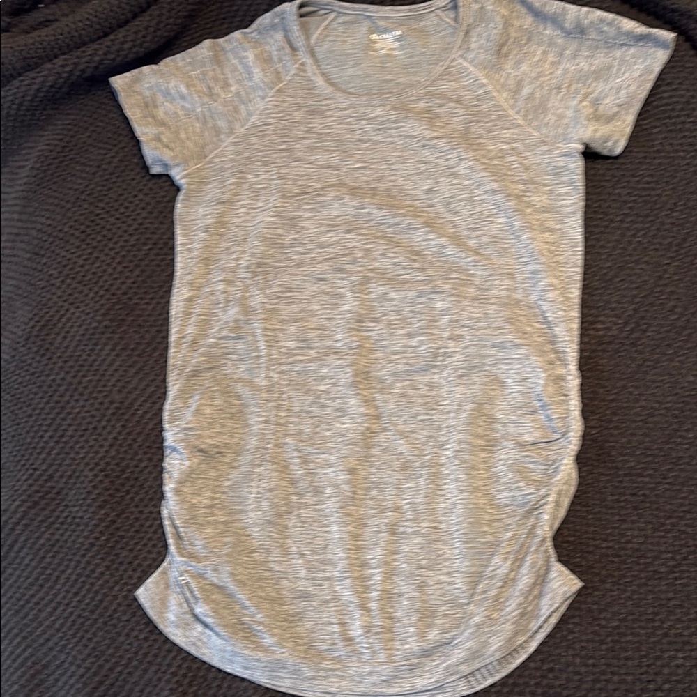 Athleta Gray Short Sleeve Tee